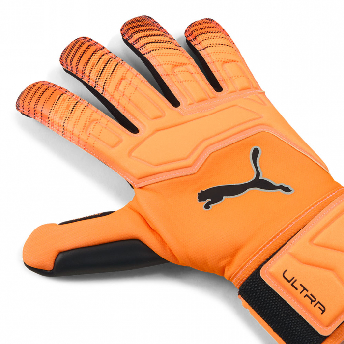 04208202 Puma ULTRA PRO NC Goalkeeper Gloves Heat Fire / Red