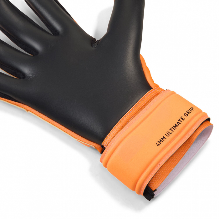 04208202 Puma ULTRA PRO NC Goalkeeper Gloves Heat Fire / Red