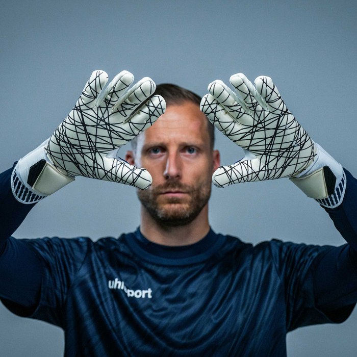  Uhlsport CYBERTEC ULTRAGRIP HN Premium Edition Goalkeeper Gloves whit