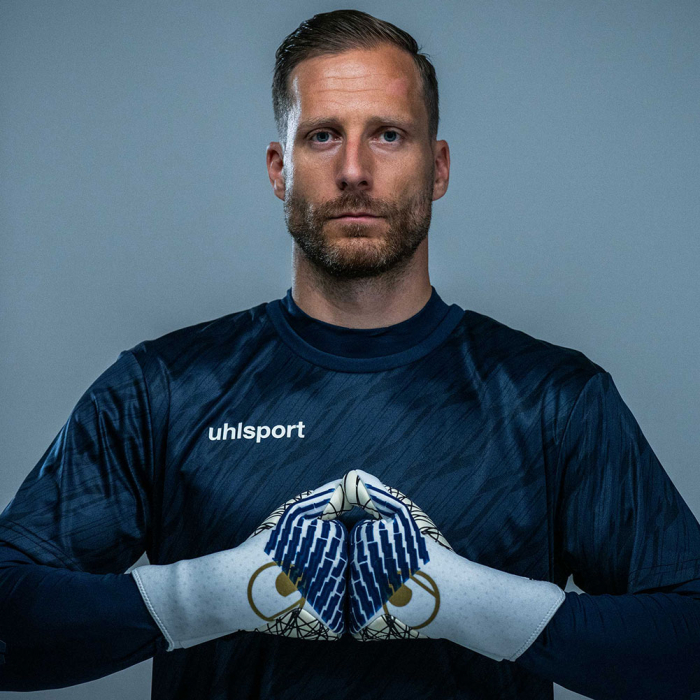  Uhlsport CYBERTEC ULTRAGRIP HN Premium Edition Goalkeeper Gloves whit