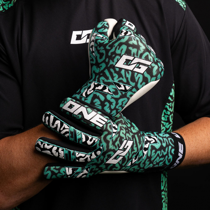 ONE OG1 Mentality Monster Negative Goalkeeper Gloves Green/Black