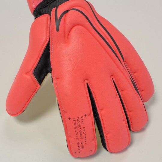 nike spyne gloves