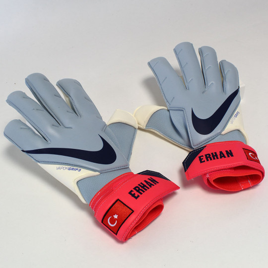 nike goalkeeper vapor grip 3