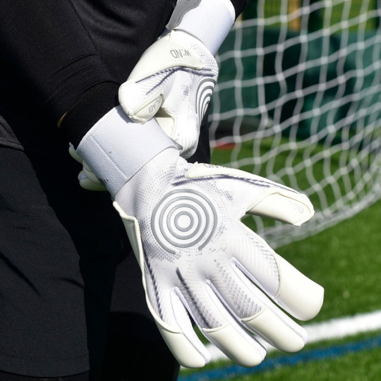  70062103J GG:LAB w:ND GloveGlu Junior Goalkeeper Gloves Air White 