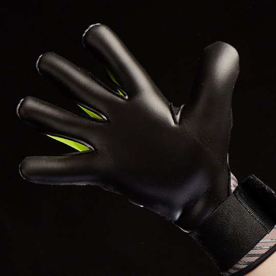 ONE GEO 3.0 Carbon Junior Goalkeeper Gloves Black/Grey/Fluo