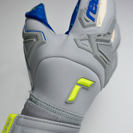 Reusch Attrakt Freegel Fusion Goaliator Goalkeeper Gloves Vapor Grey/S