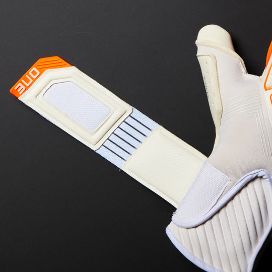 ONE APEX Pro Ignite Junior Goalkeeper Gloves White/Orange