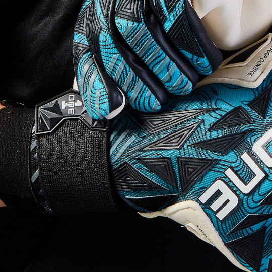 ONE GEO 3.0 Entity Aqua Goalkeeper Gloves Black/Blue