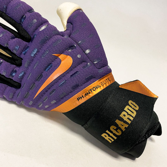 Nike Phantom Elite Goalkeeper Gloves Dark Rasian/Metallic Copper