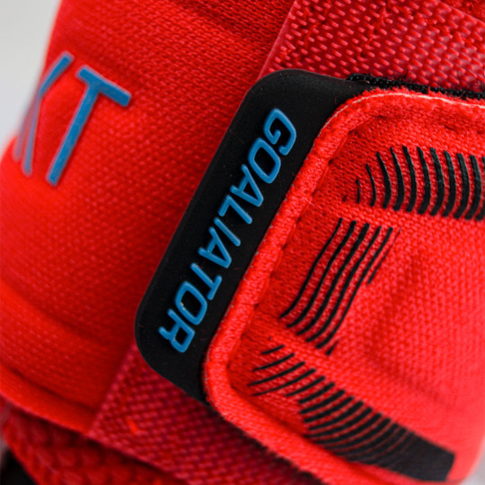 Reusch Attrakt Freegel Fusion Goaliator Goalkeeper Gloves bright red