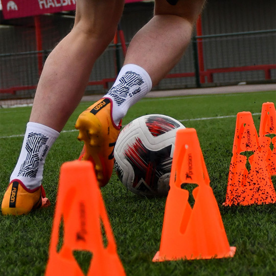 Sports authority on sale soccer cleats