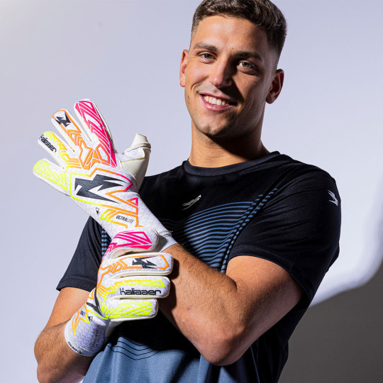 Kaliaaer ULTRA Lite Veloz X Negative Goalkeeper Gloves Pink/Neo/Flame 