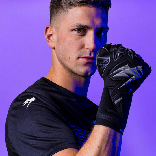  UPR3J Kaliaaer ULTRA Pro X Iconic Junior Goalkeeper Gloves Black 