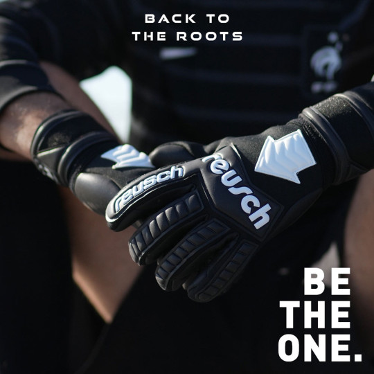Reusch Legacy Arrow Gold X Goalkeeper Gloves Black