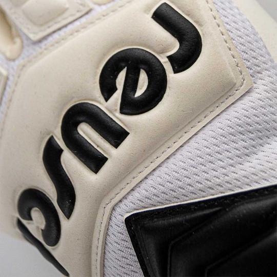 Reusch Legacy Arrow Silver Goalkeeper Gloves White