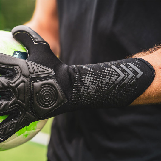 Gloveglu v:OODOO MEGAgrip Plus Junior Goalkeeper Gloves Black