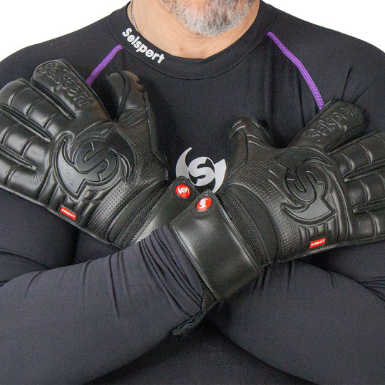 Selsport Wrappa Classic Black (Pro strap) Junior Goalkeeper Gloves