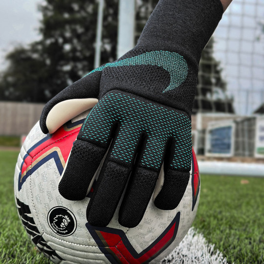 Nike Vapor Dynamic Fit Goalkeeper Gloves Black/Hyper Turquoise