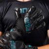 ONE SLYR Boss Junior Goalkeeper Gloves Black