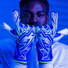  Kaliaaer PWRLITE FaderBlaze Azure Sekure Junior Goalkeeper Gloves Azu