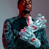 Kaliaaer AERAZOR PWRLITE Negative Goalkeeper Gloves White/Red