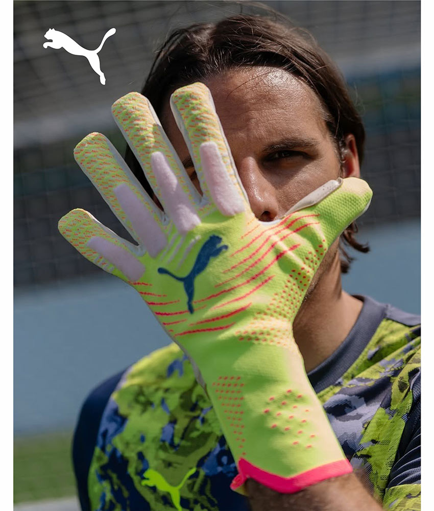 Junior Goalkeeper Gloves 2026 the latest junior goalkeeper gloves