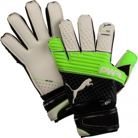puma soccer gloves