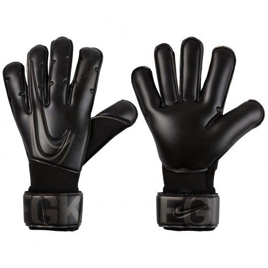 black nike goalkeeper gloves