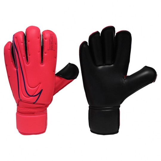 nike sticky gloves
