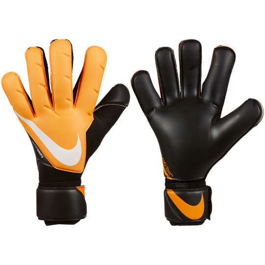 grip 3 goalkeeper gloves