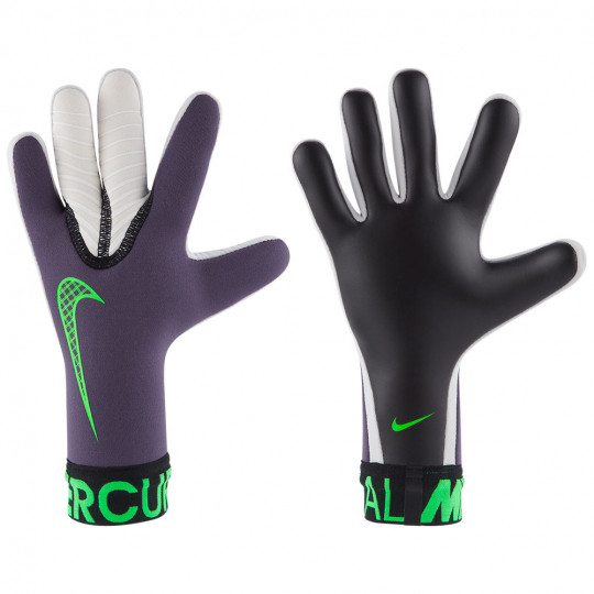 black nike goalie gloves