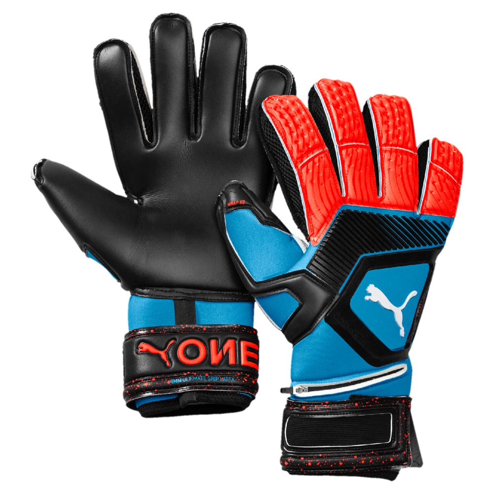 puma soccer gloves