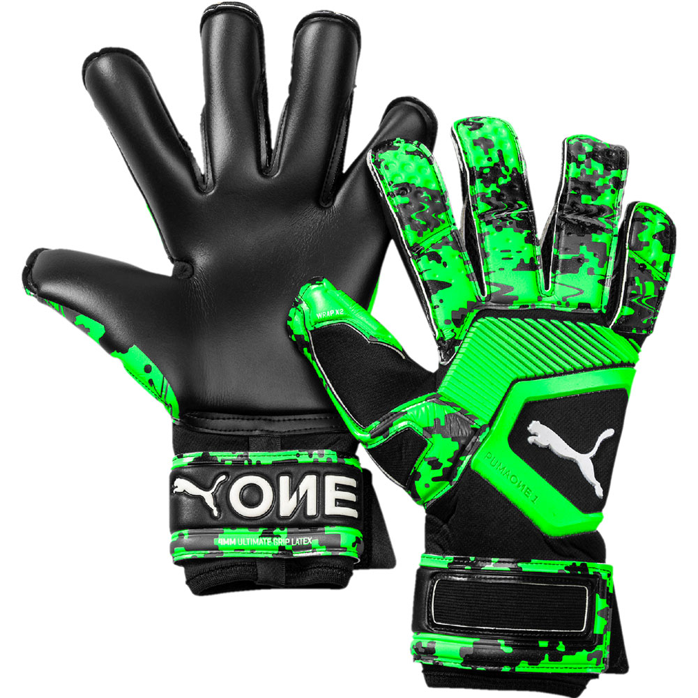 puma soccer gloves
