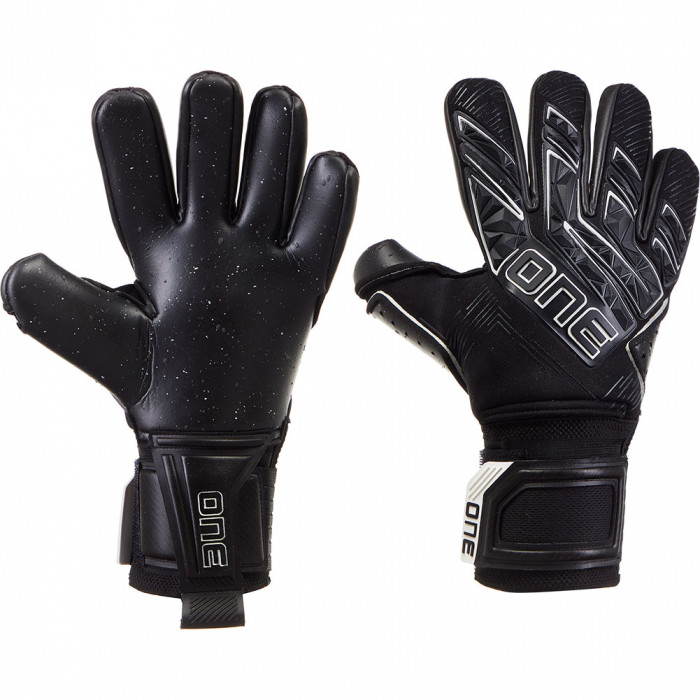 ONE APEX Colossus Goalkeeper Gloves Black