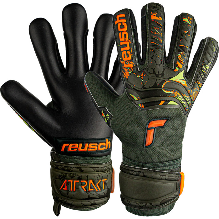 Reusch Attrakt Grip Evolution
